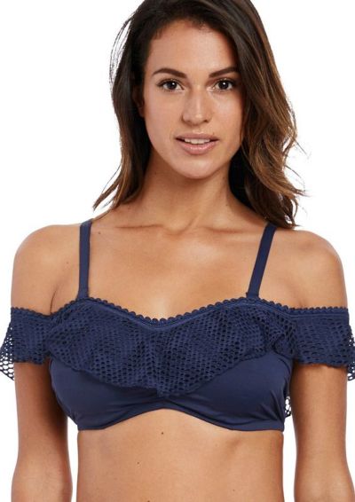 比基尼　肉肉女　穿搭